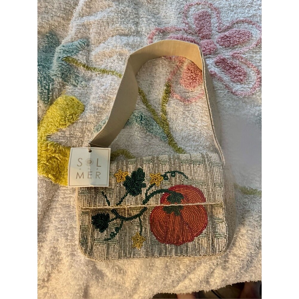 NWT Sol & Mer Fully Beaded Pumpkin Vine Shoulder Bag Cream Autumn Flap Purse